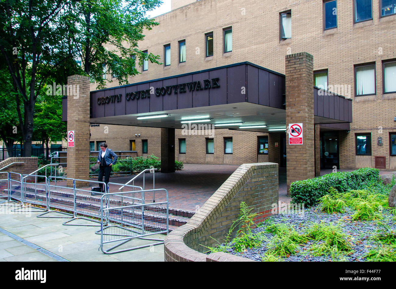 Southwark Crown Court Stock Photo Alamy southwark-crown-court-stock-photo-alamy