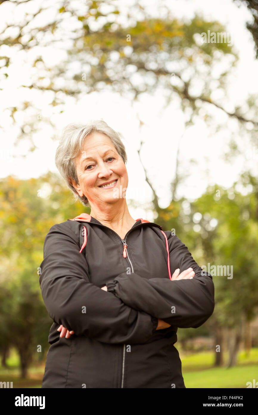 Senior woman in the park Stock Photo - Alamy