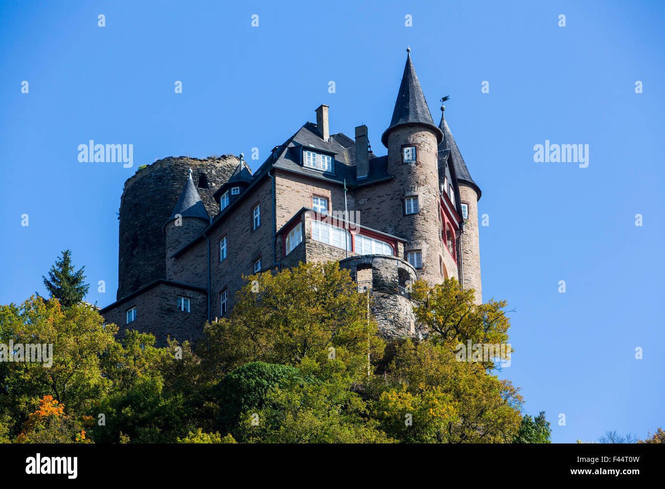 Burg Katz castle, above St. Goarshausen in the Rheingau, the UNESCO World Heritage site Upper Middle Rhine Valley Stock Photo