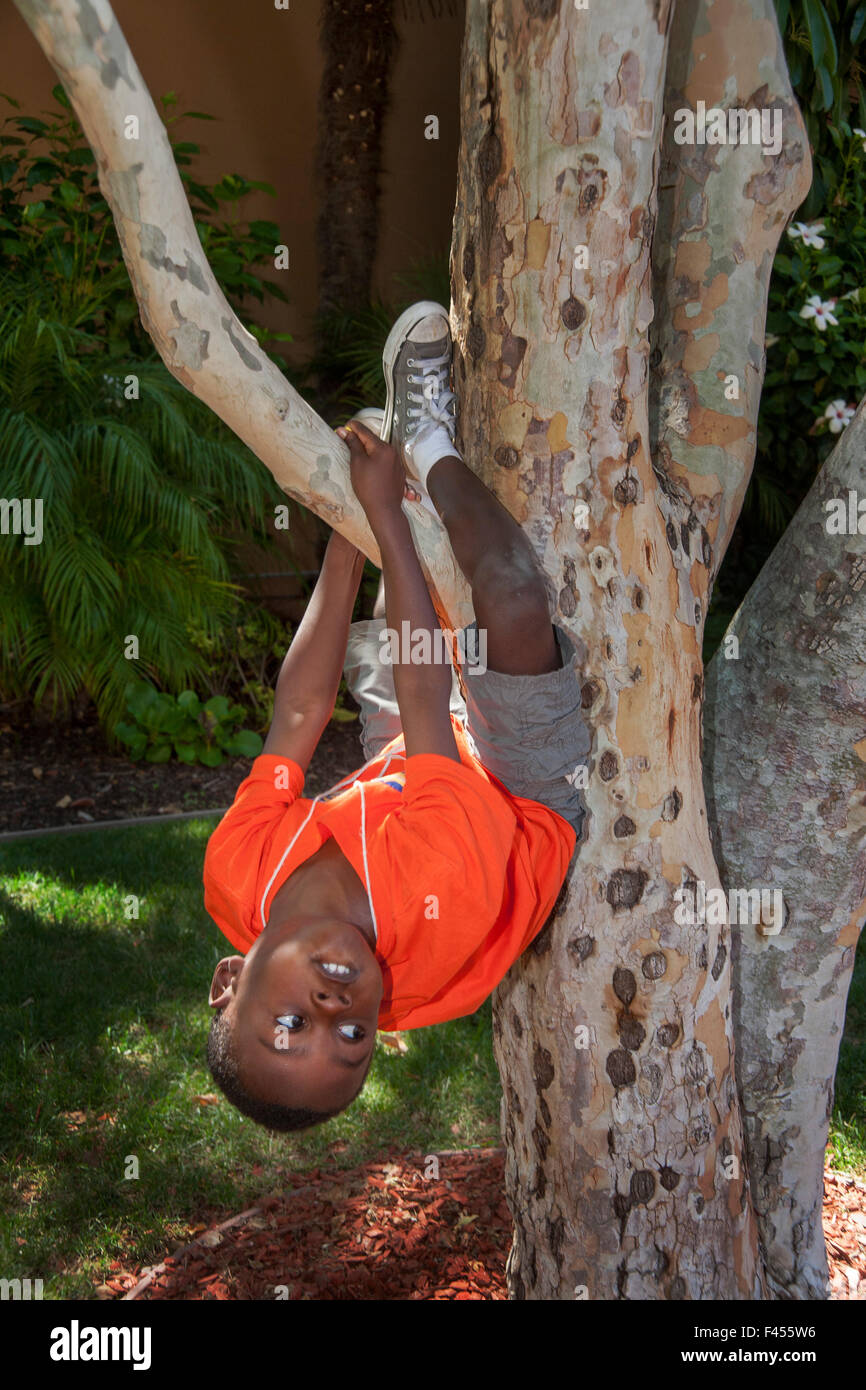 Boy wearing girl shoes hires stock photography and images Alamy