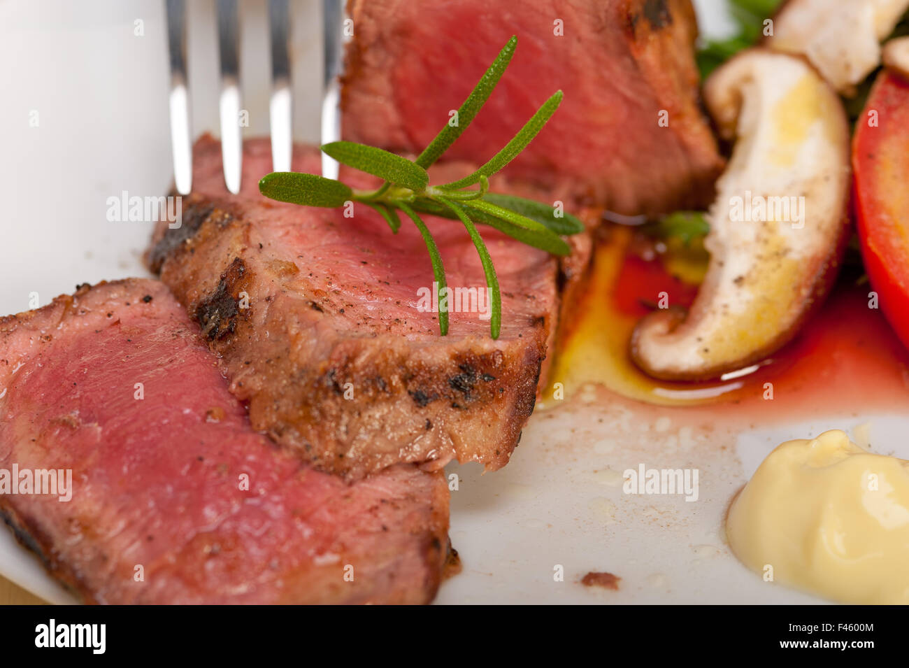 beef filet mignon grilled with vegetables Stock Photo Alamy
