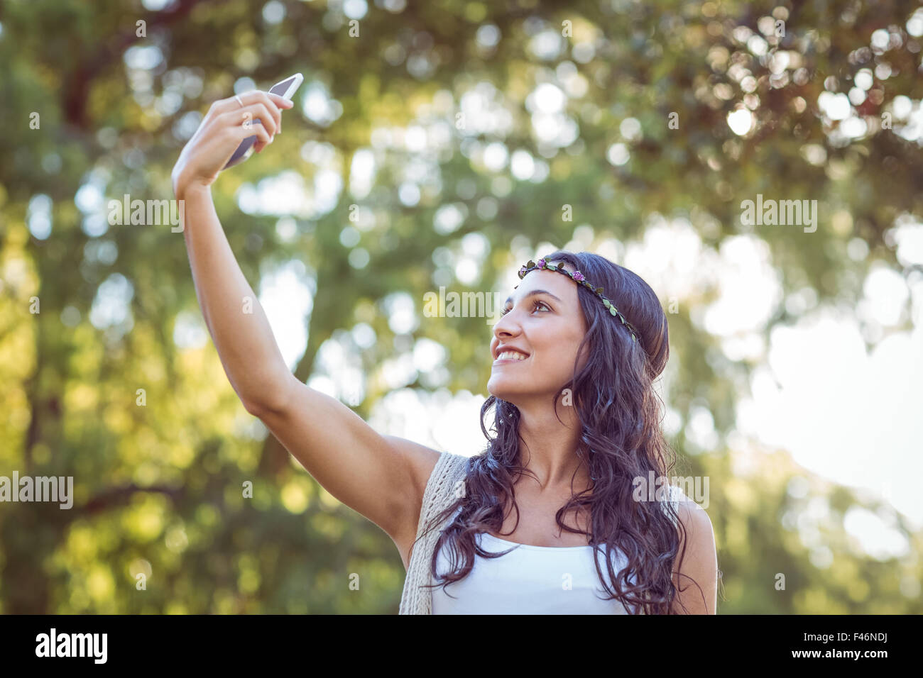 brunette-headband-hi-res-stock-photography-and-images-alamy