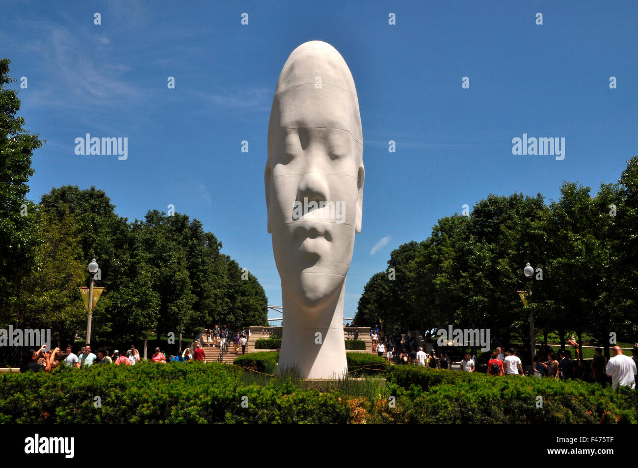 'Look into My Dreams, Awilda' sculpture by Jaume Plensa, Millennium Park, Chicago, Illinois, USA Stock Photo