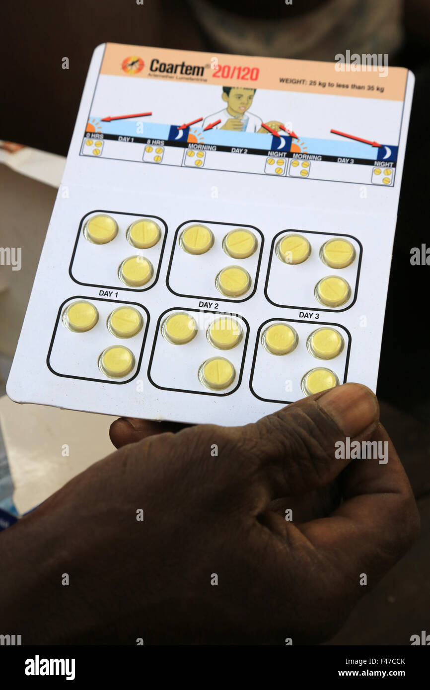 Malaria tablets hi-res stock photography and images - Alamy