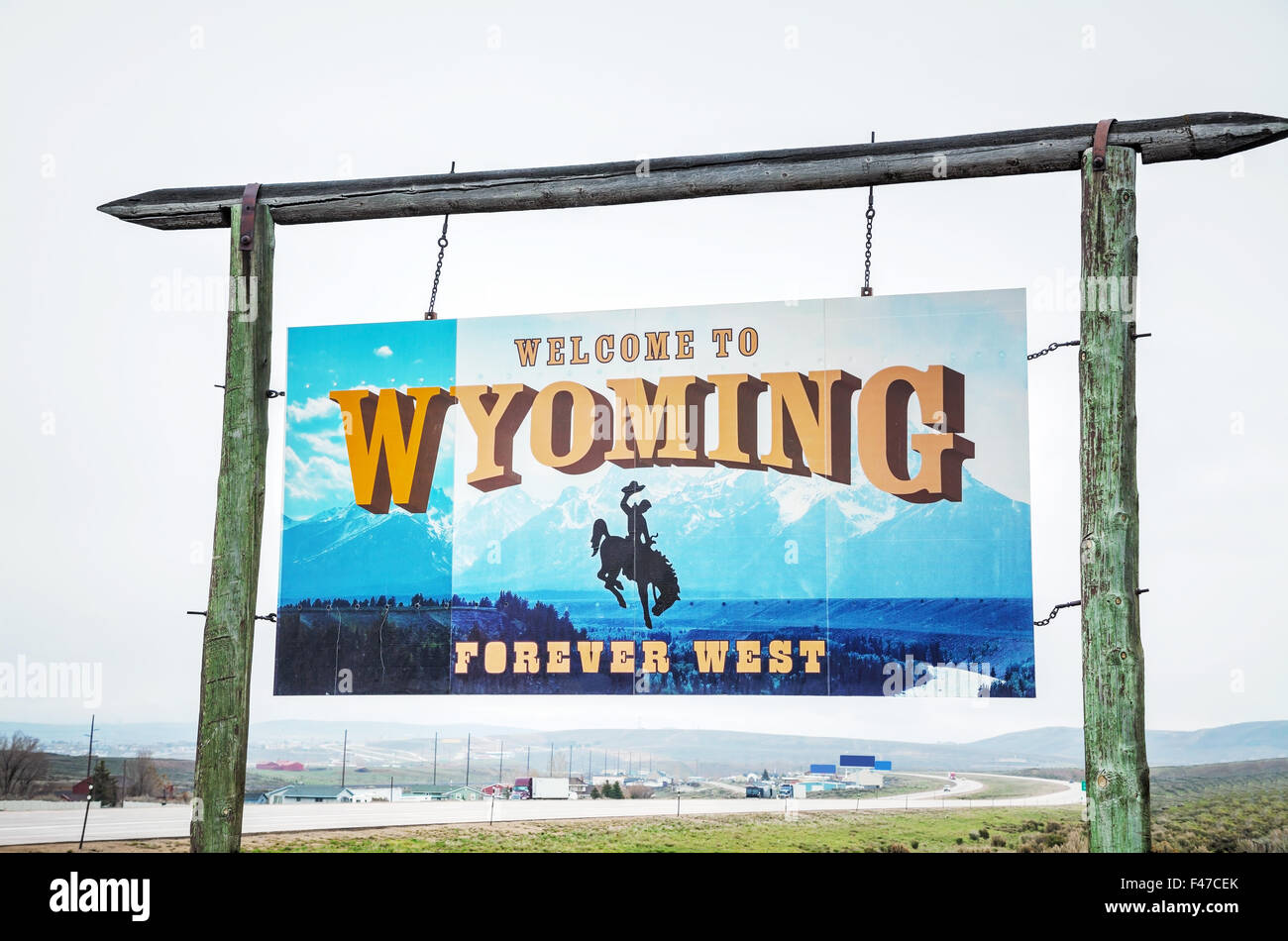 Welcome wyoming road sign hi-res stock photography and images - Alamy