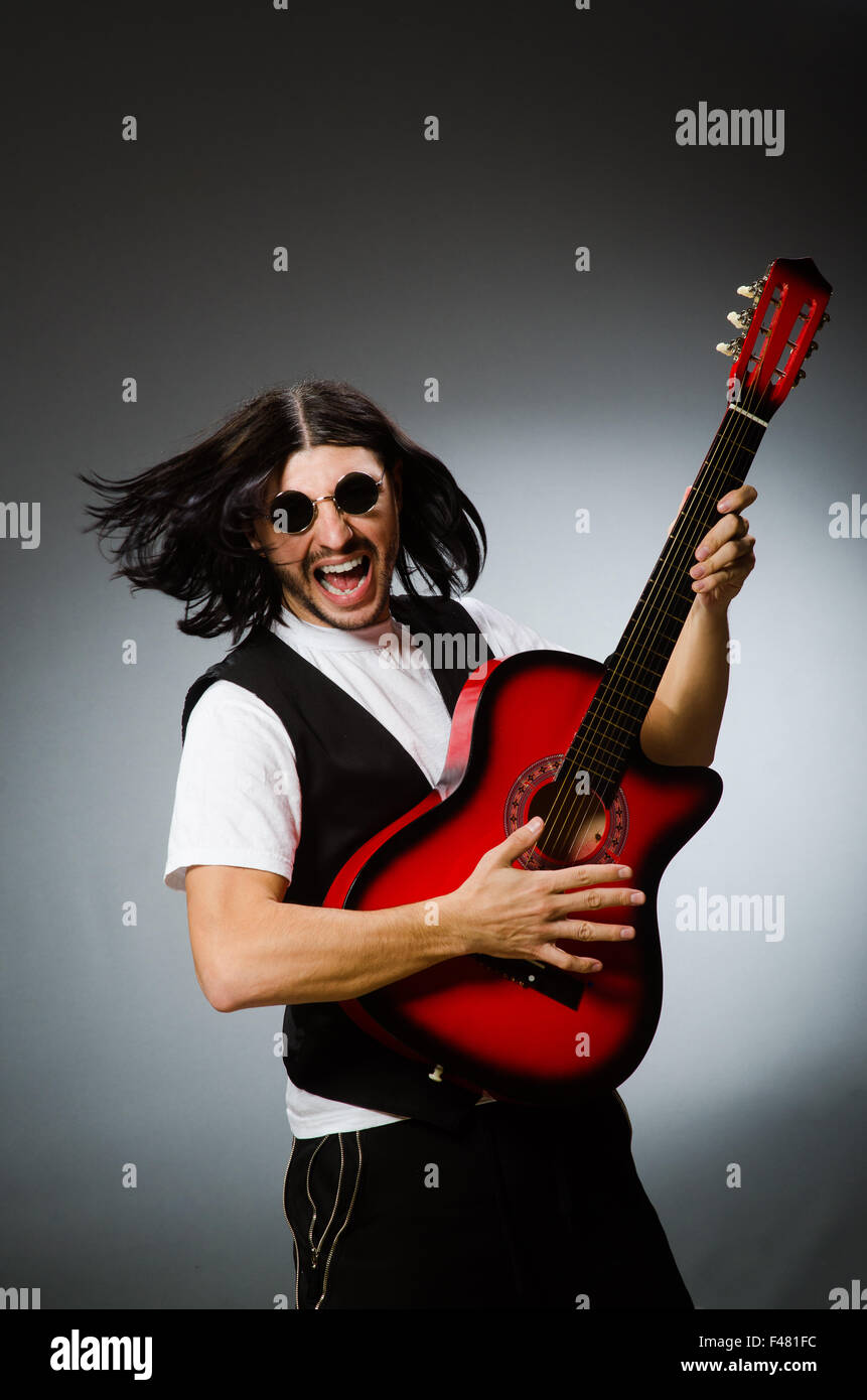 Guitarist wearing sunglasses hires stock photography and images Alamy