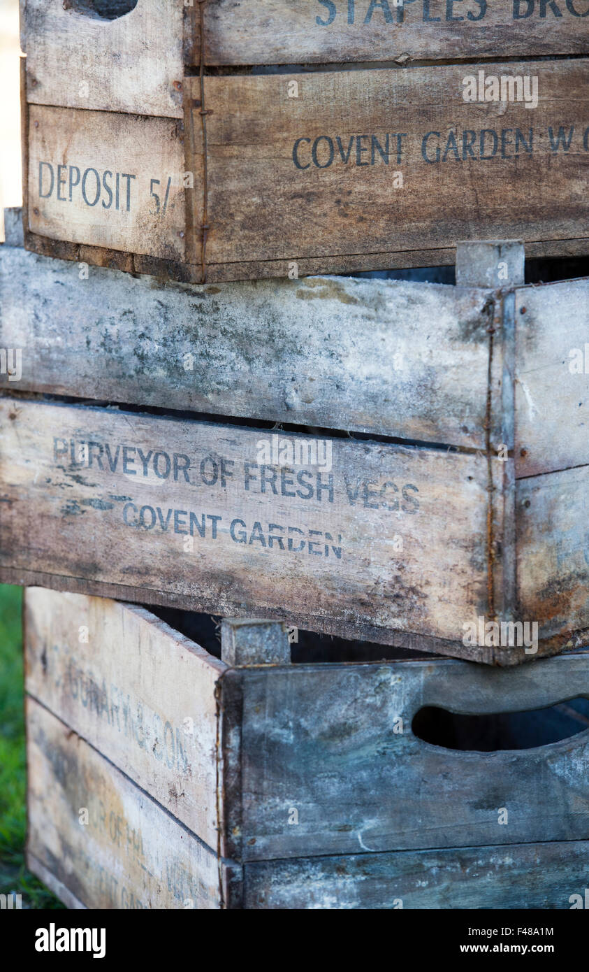 Wooden vegetable boxes hires stock photography and images Alamy