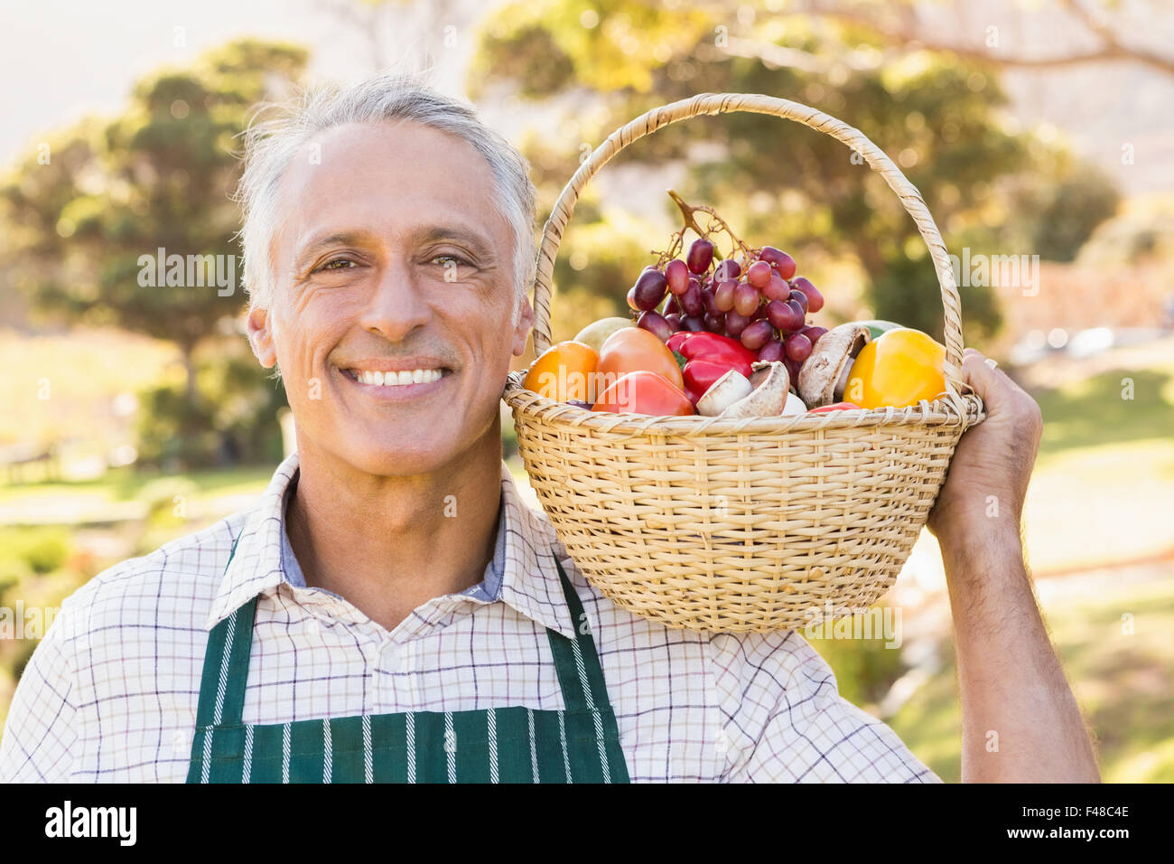Happy mature farmer man hi-res stock photography and images - Alamy