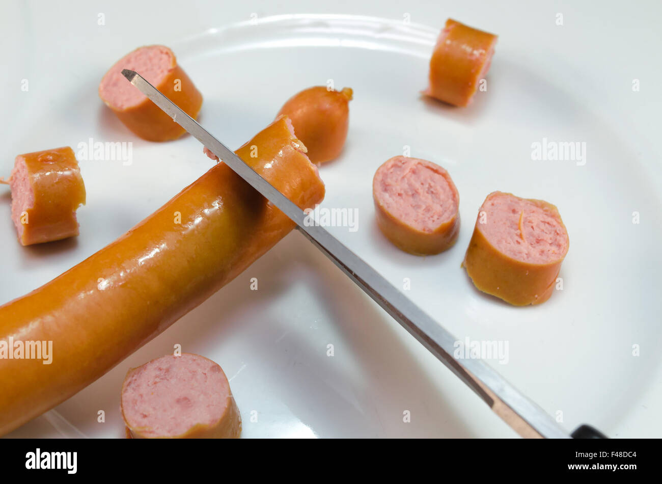 Cutting sausage cheap