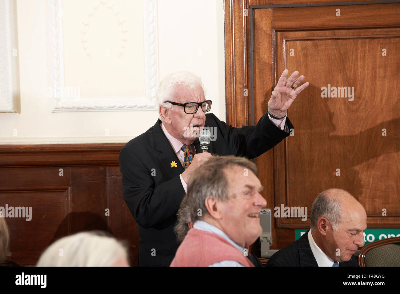 Barry Cryer, Oldie Literary Lunch 13-10-15 Stock Photo