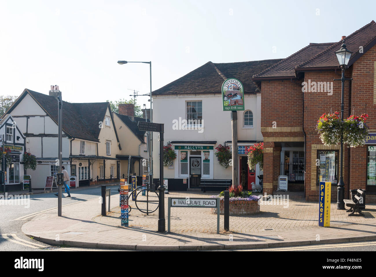 Twyford high hires stock photography and images Alamy
