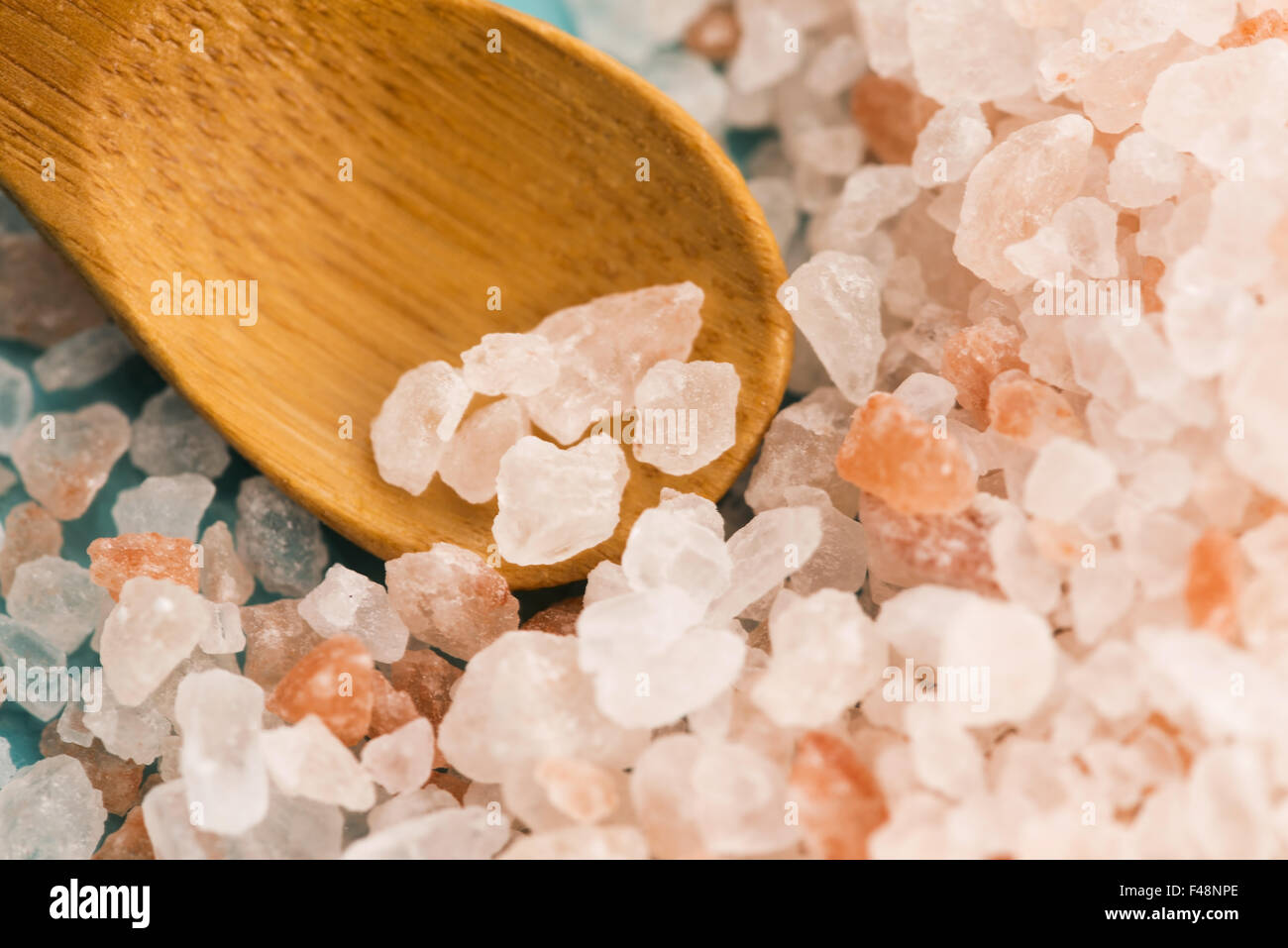 himalayan-pink-salt-stock-photo-alamy