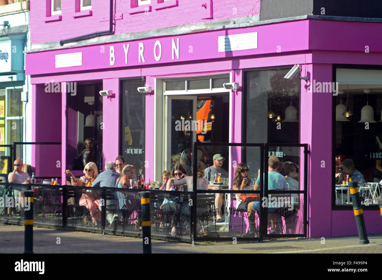 London, UK, 9 July 2015 Byron hamburgers Northcote Road Battersea. Stock Photo