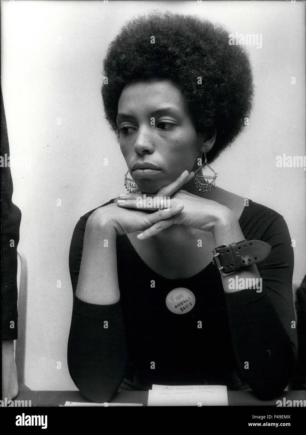 1976 Angela Davis ister, Fanny, is in home to promote and increase