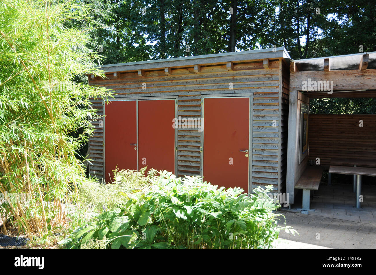 Garden house hi-res stock photography and images - Alamy