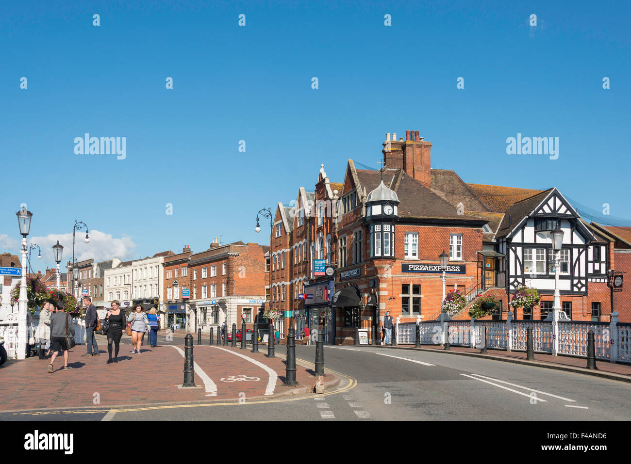 High street bridge street hires stock photography and images Alamy