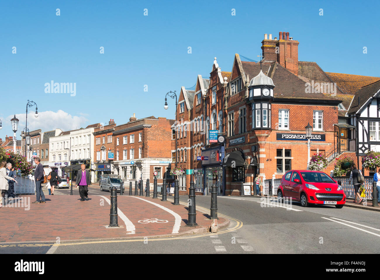 Bridge over River Medway, Tonbridge High Street, Tonbridge, Kent