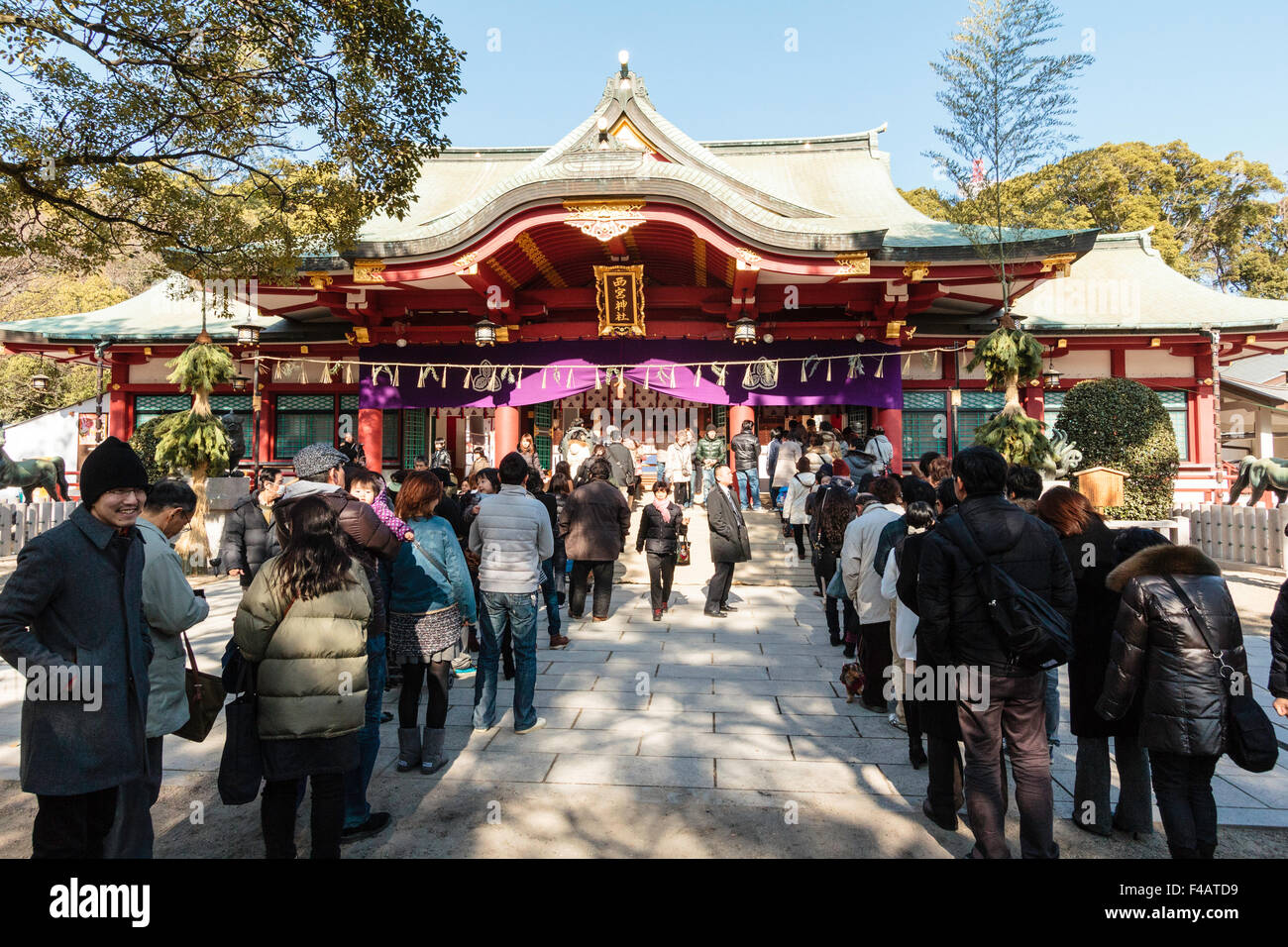 Nishinomiya Shinto shrine, Japan, New Year, Shogatsu. Long queue of