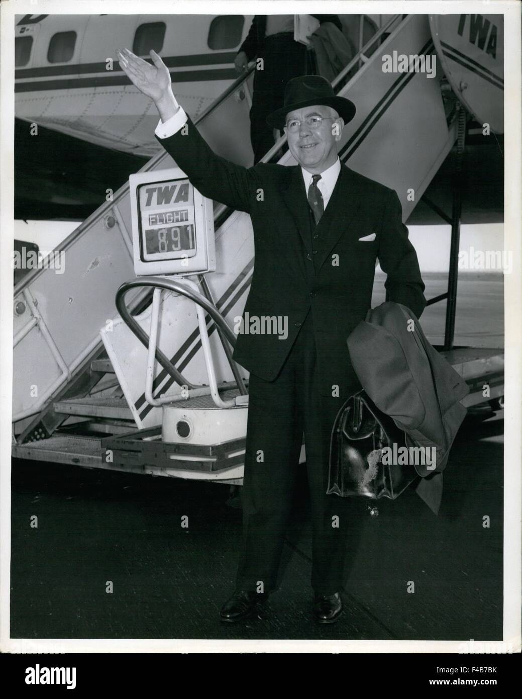 1968 - John McCone, chairman, atomic energy commission and special presidential representative to the Vatican following the death of pope Pius XIII is seen here today on his arrival via TWA's jetstream from Rome. Mr. McCone, en route to Washington, DC left last Friday with the two other representatives: John Foster Dulles and Mrs. Clare Boothe luce. © Keystone Pictures USA/ZUMAPRESS.com/Alamy Live News Stock Photo