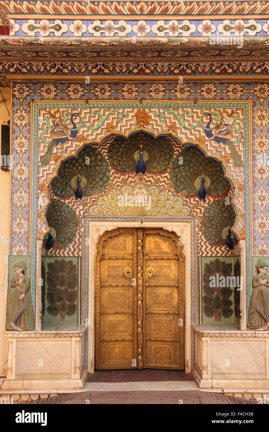 India, Rajasthan, Jaipur, Peacock door at City Palace Stock Photo Alamy