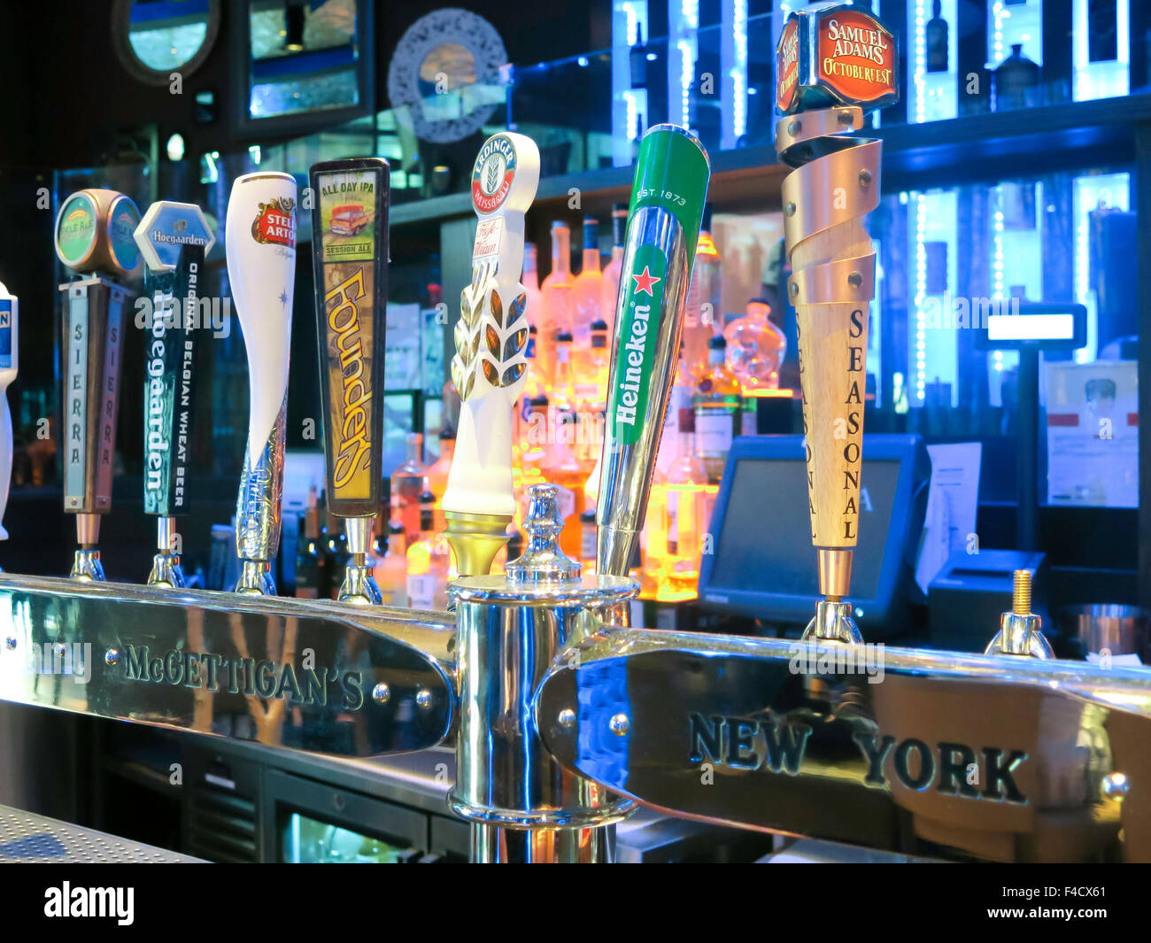 McGettigan's Irish Pub, NYC, USA Stock Photo Alamy