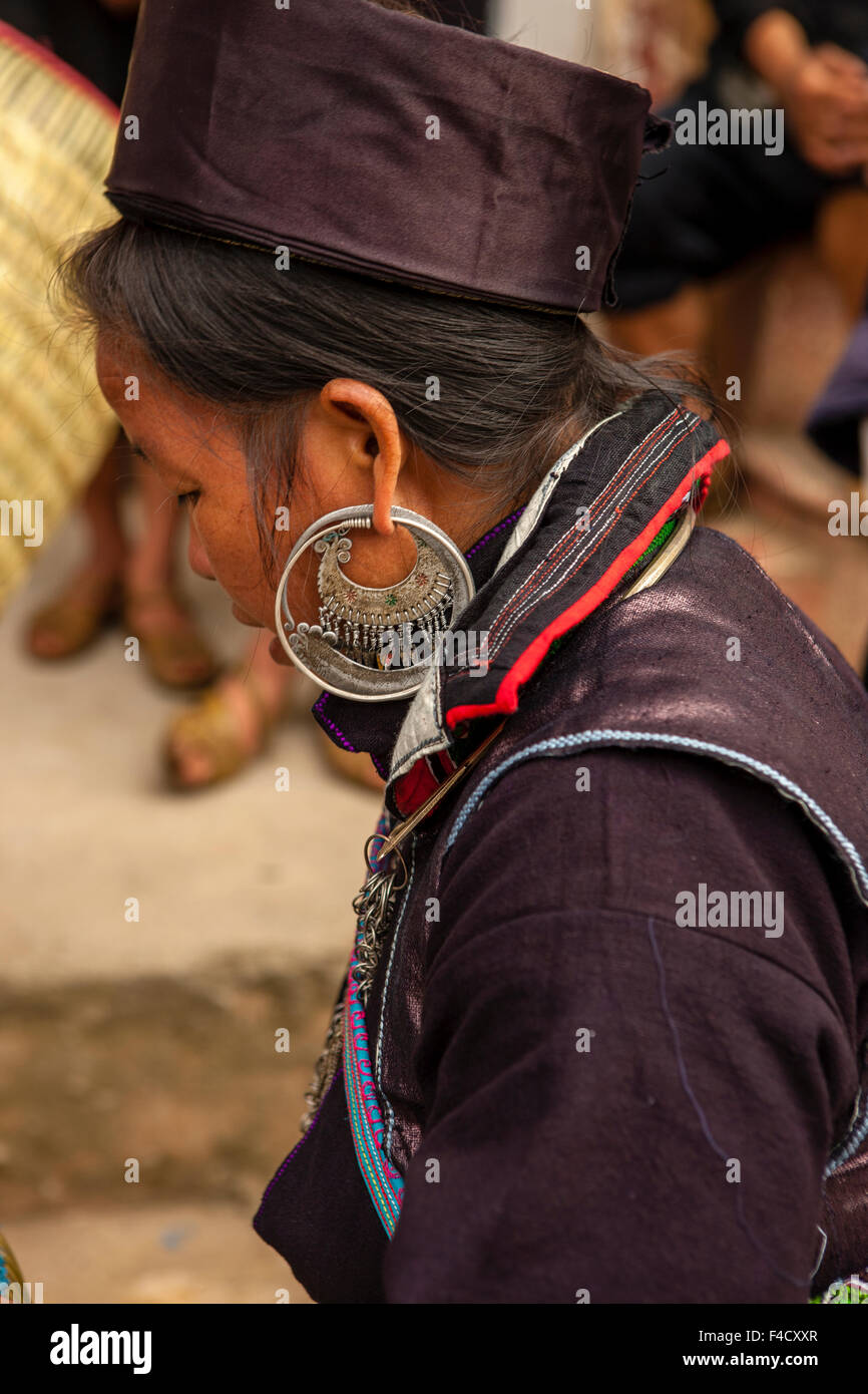 Ho tribe woman hi-res stock photography and images - Alamy