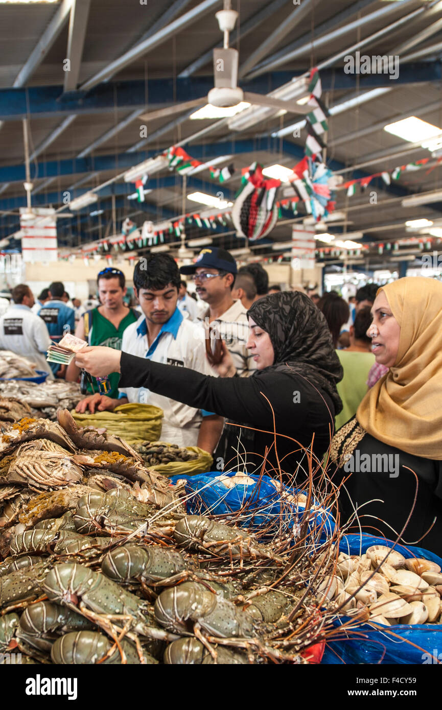 Deira Fish Market, Dubai, United Arab Emirates Stock Photo Alamy