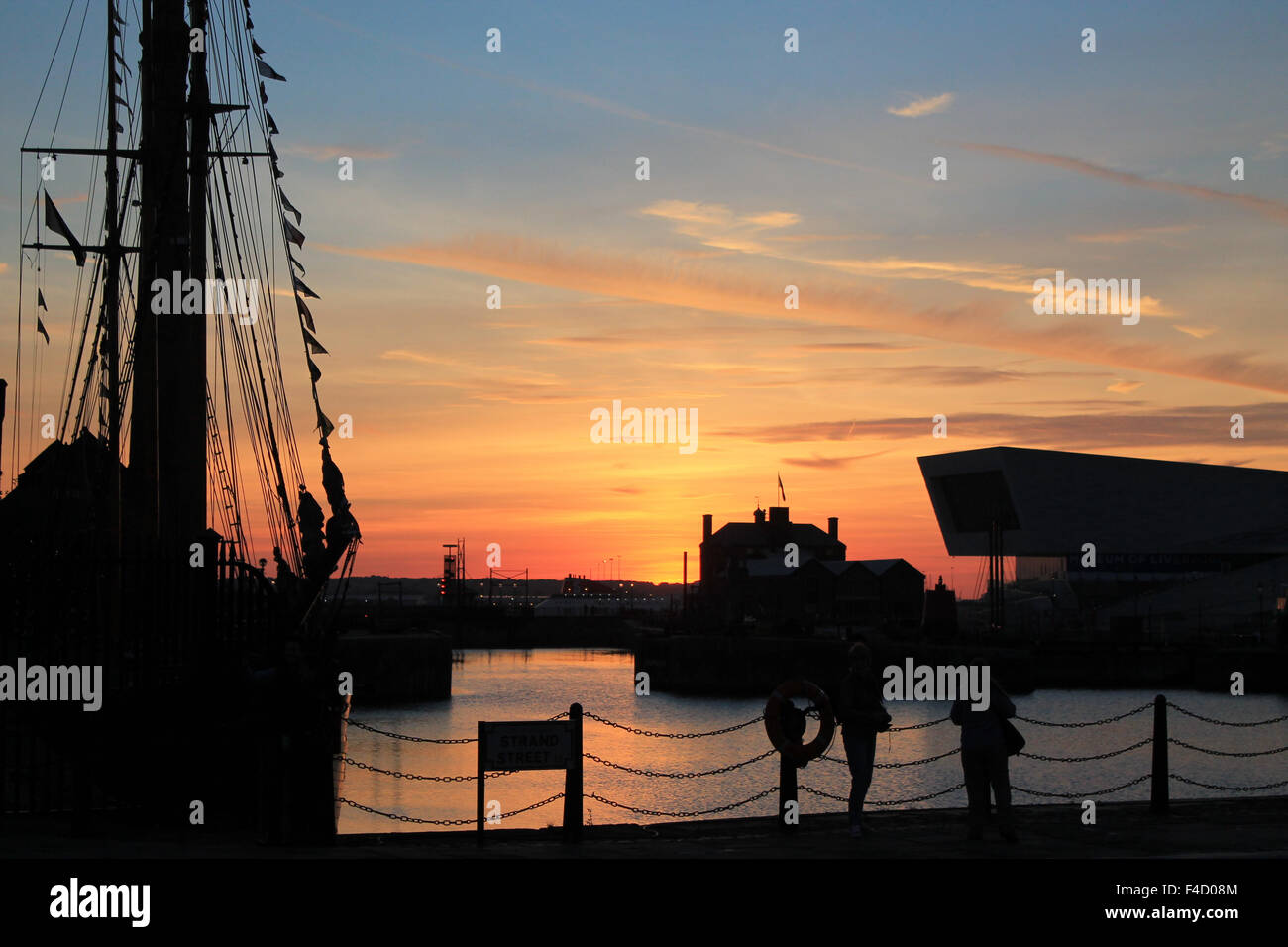 Liverpool sunset hires stock photography and images Alamy