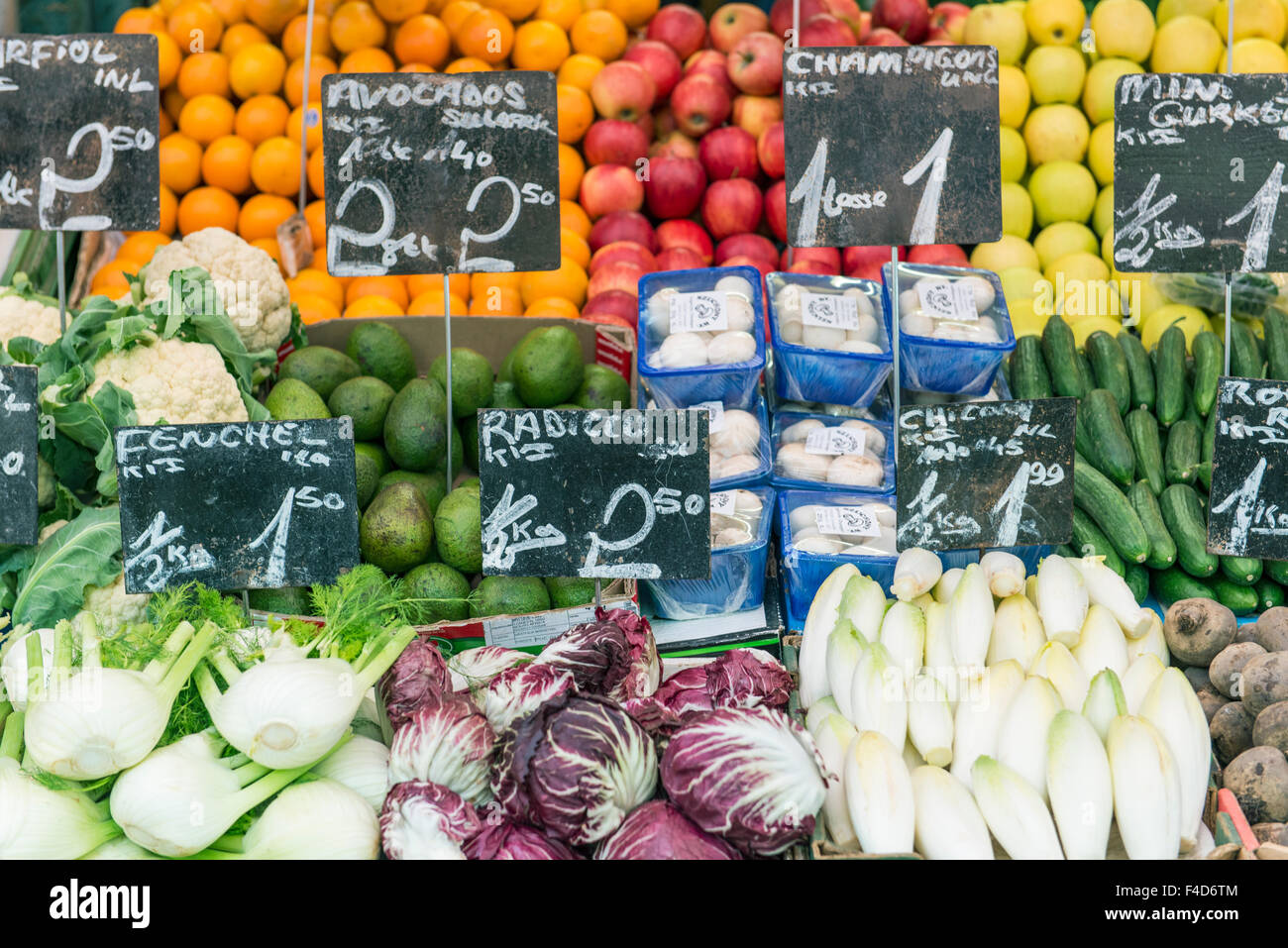 European farmers market hires stock photography and images Alamy