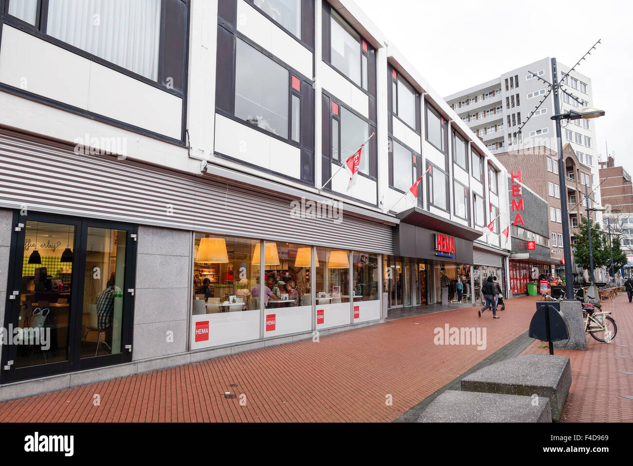 Dutch retail chain store hires stock photography and images Alamy