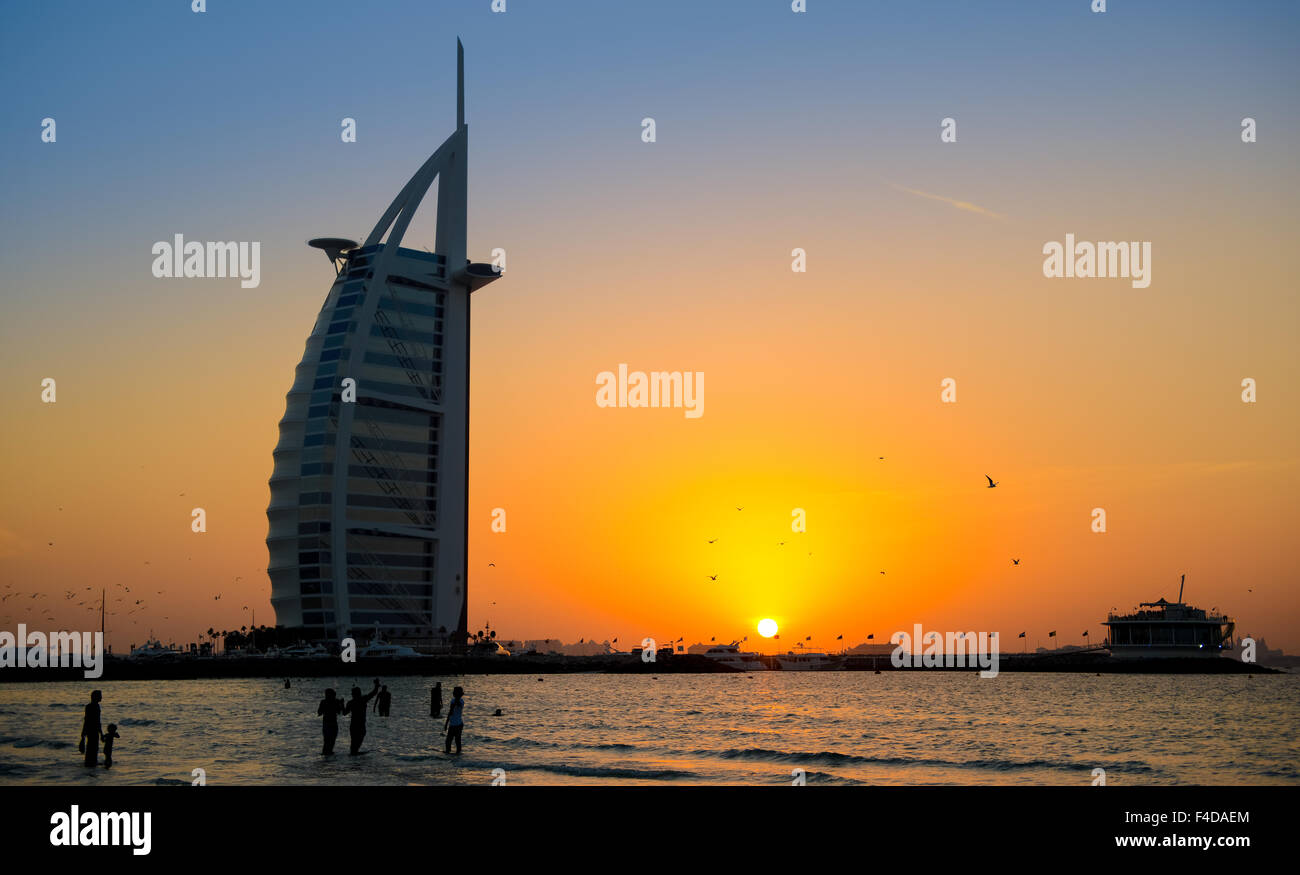 Burj Al Arab Dubai Hi res Stock Photography And Images Alamy burj-al-arab-dubai-hi-res-stock-photography-and-images-alamy