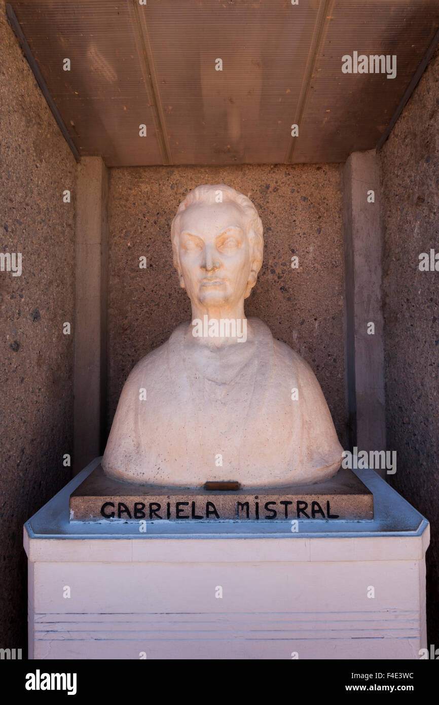 Chile, Elqui Valley, Vicuna, Museo Gabriela Mistral, bust of Noble prize winning poet Gabriela Mistral. Stock Photo