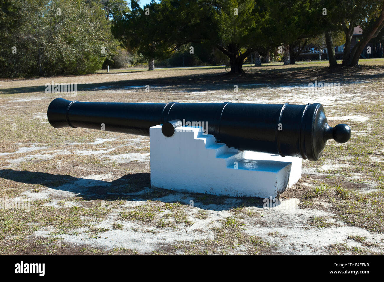 USA, Florida, Cedar Key, St. Clair Whitman State Museum, Civil War Confederate Cannon. Stock Photo