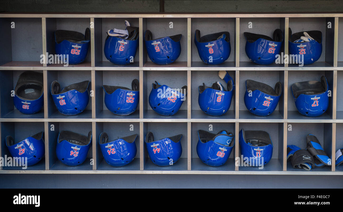 Chicago cubs batting helmets hires stock photography and images Alamy