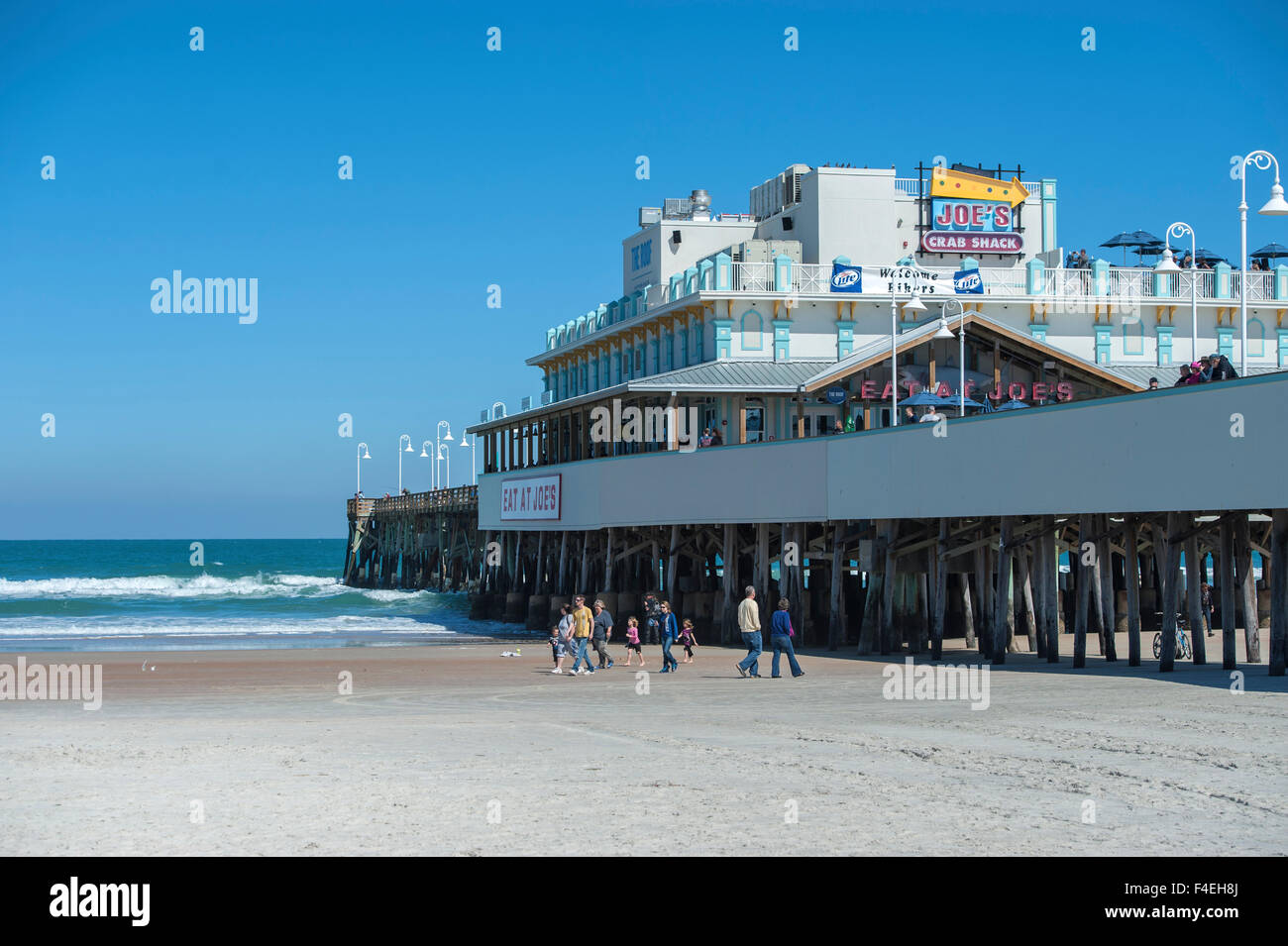 USA, Florida, Daytona Beach, Joe's Crab Shack on beach Stock Photo Alamy