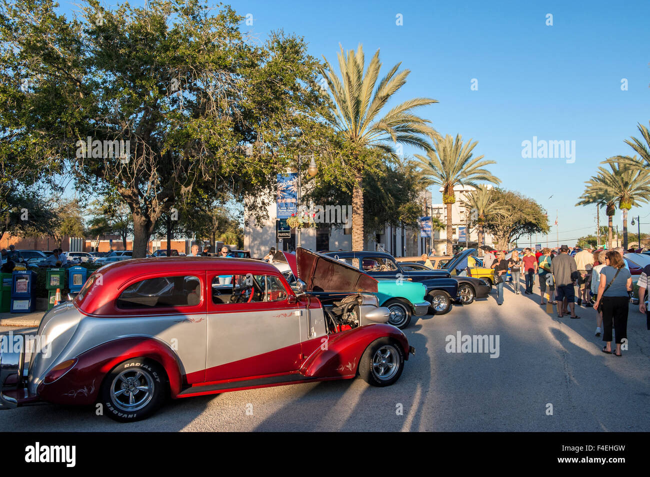 USA, Florida, New Smyrna Beach, antique cars on display at classic car