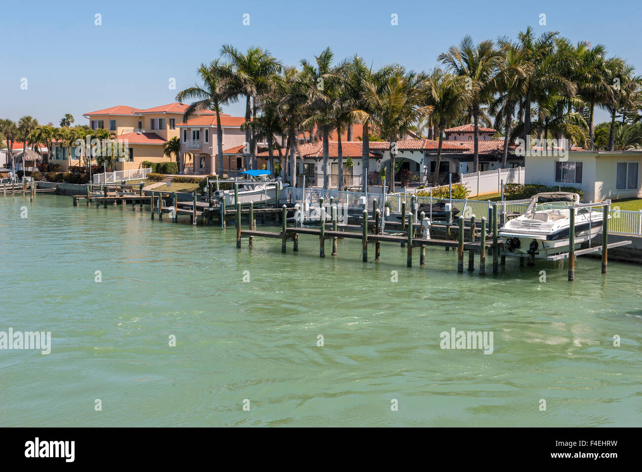 USA, Florida, Tierra Verde, waterfront homes, Tampa Bay Stock Photo Alamy