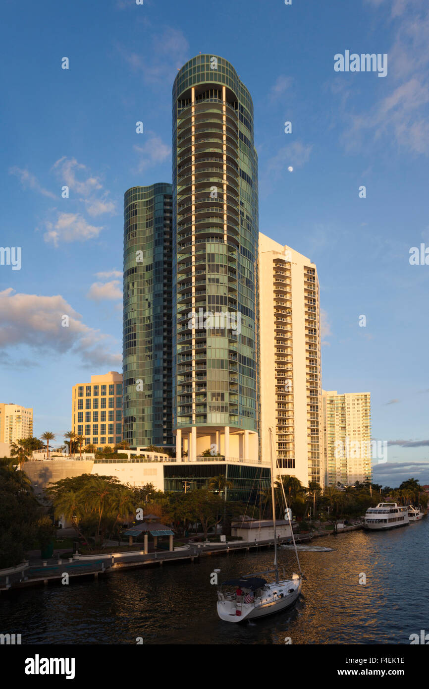 USA, Florida, Fort Lauderdale, Las Olas River House Condo Building, Las