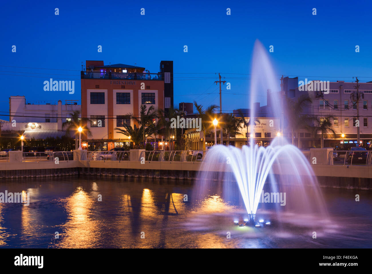 Downtown fort myers beach hires stock photography and images Alamy