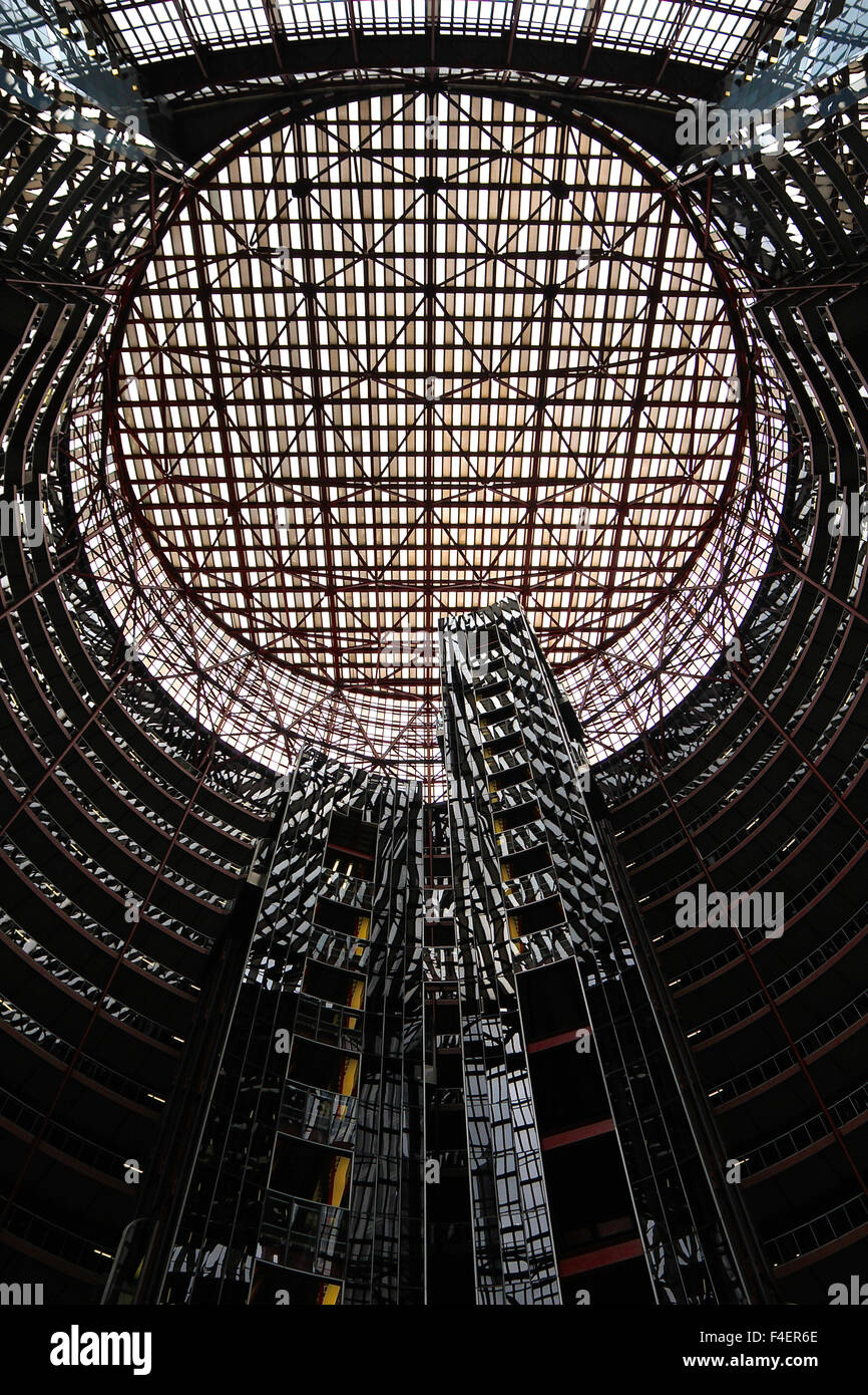 James r thompson center architecture hi-res stock photography and ...