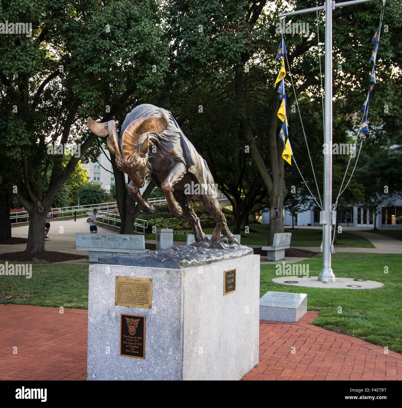 Naval academy statue hires stock photography and images Alamy