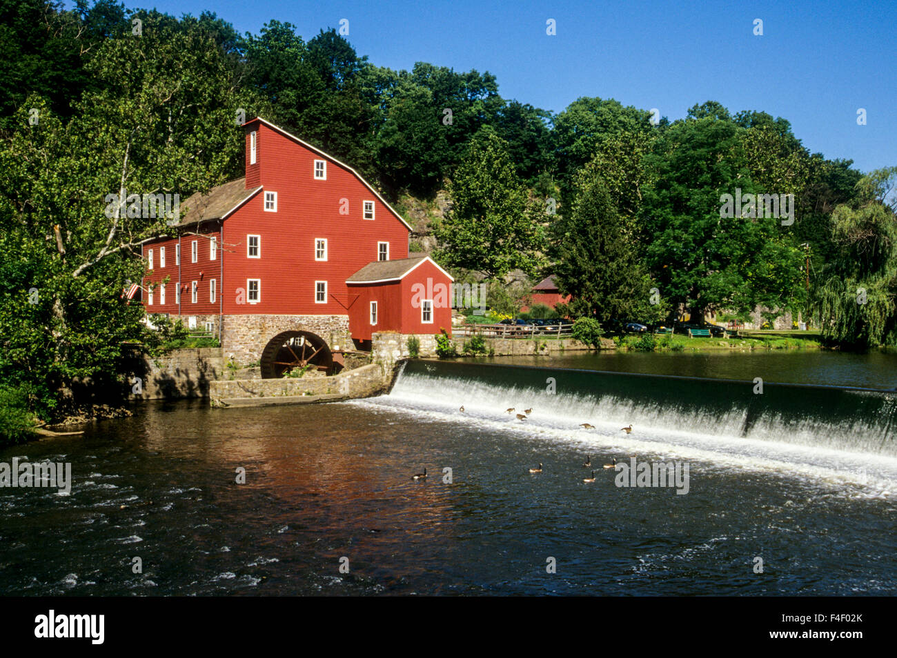 New Jersey, Hunterdon County, Clinton, the Old Red Mill on South Branch
