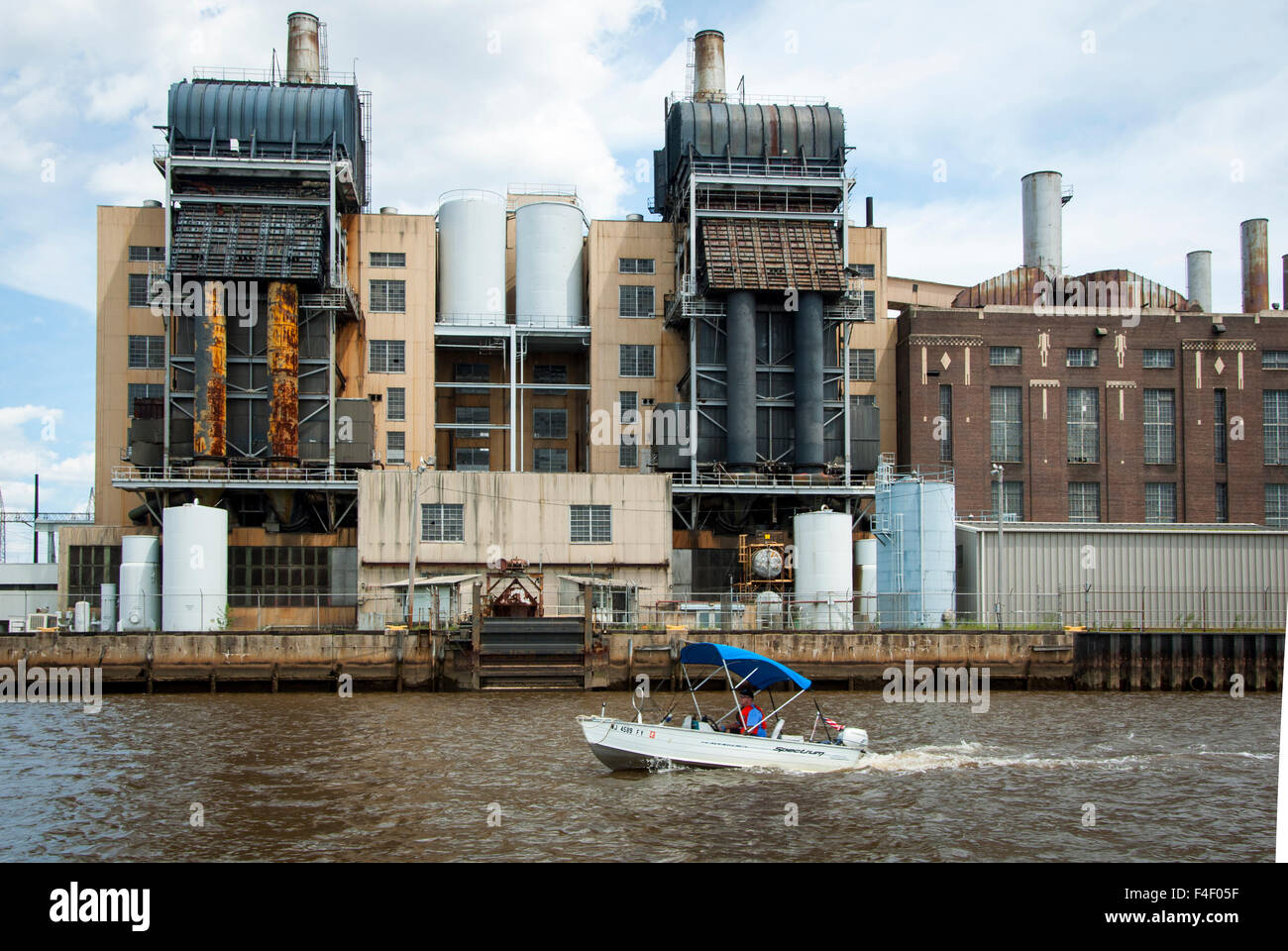 Raritan plant america hires stock photography and images Alamy