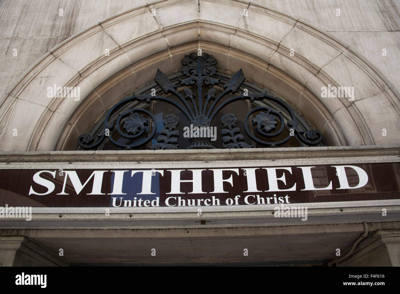 Entrance of Smithfield United Church of Christ in downtown Pittsburgh