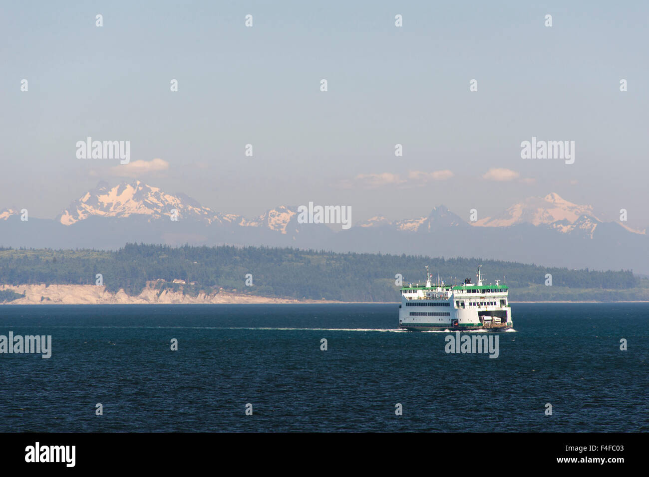 USA, Washington State, Whidbey Island. State ferry transports cars and
