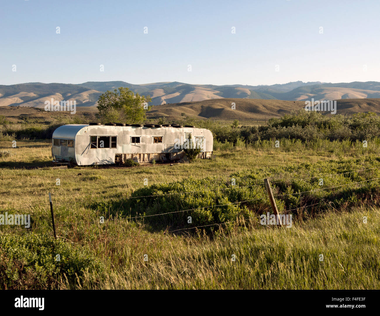 USA, Wyoming, Fort Washakie. Abandoned trailer on the Wind River