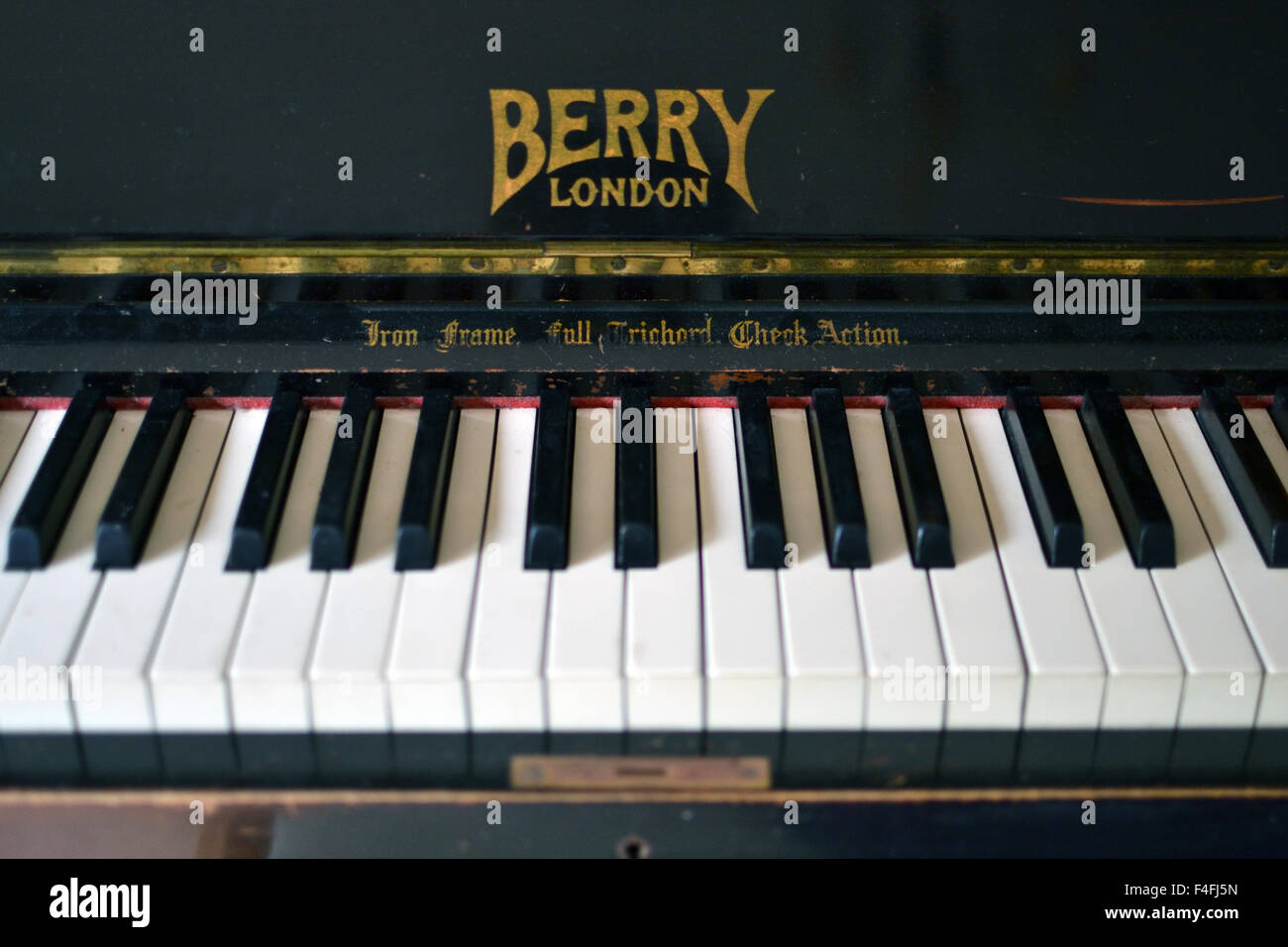 Pianoforte berry london tricord hi-res stock photography and images - Alamy