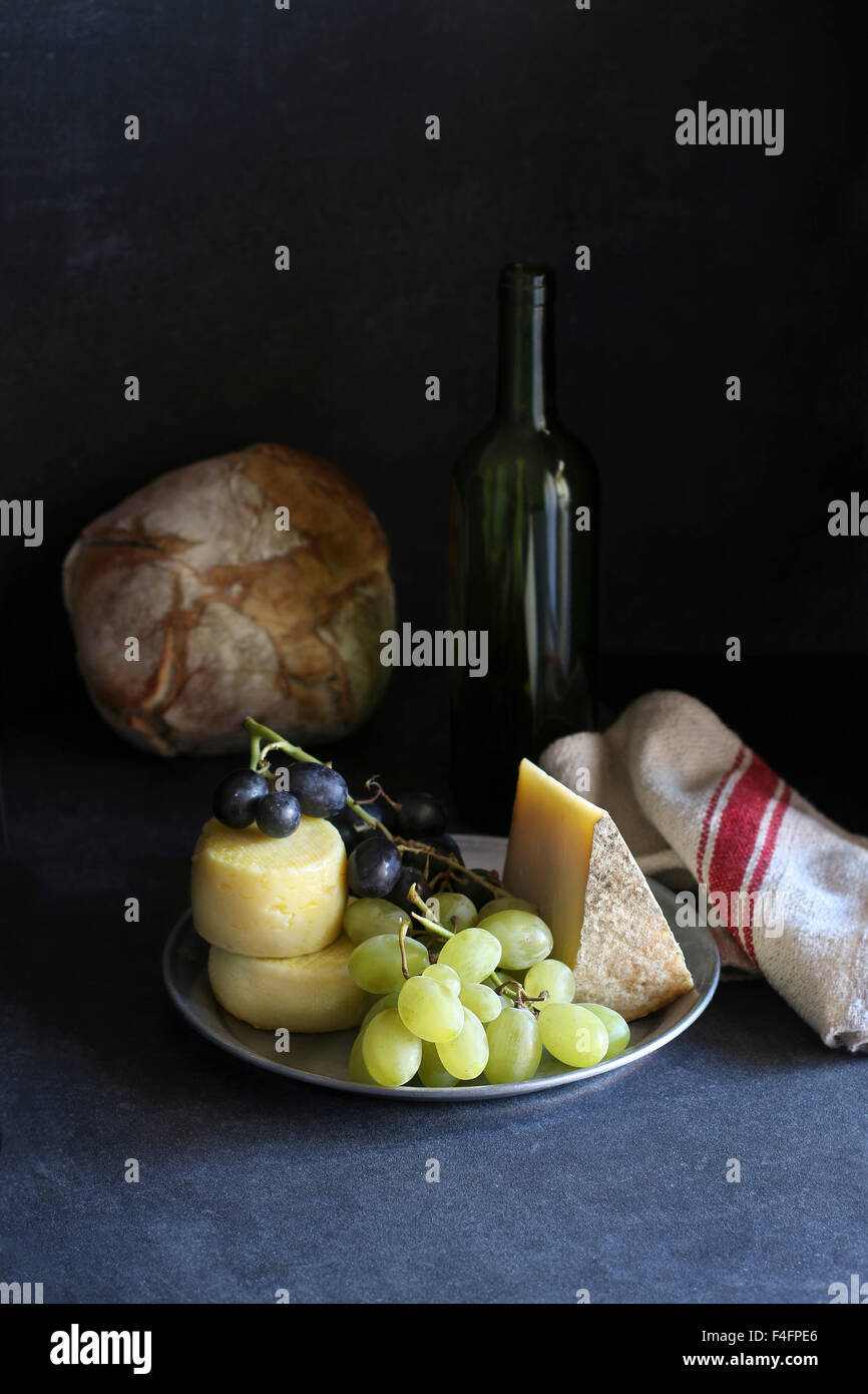Still life black bread hi res stock photography and images Alamy