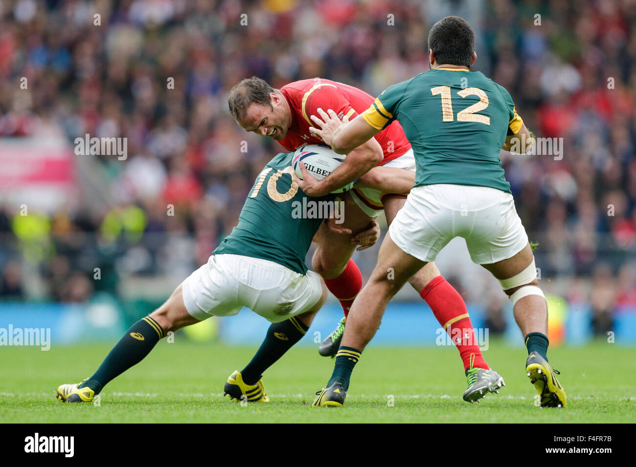 Twickenham Stadium, London, UK. 17th Oct, 2015. Rugby World Cup Quarter Final. South Africa versus Wales. Wales centre Jamie Roberts is tackled by South Africa outhalf Handre Pollard Credit:  Action Plus Sports/Alamy Live News Stock Photo