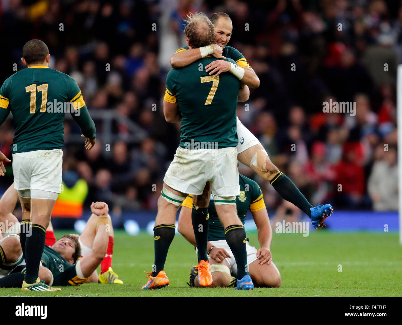 London, UK. 17th October, 2015. Fourie Du Preez, Schalk Burger ...